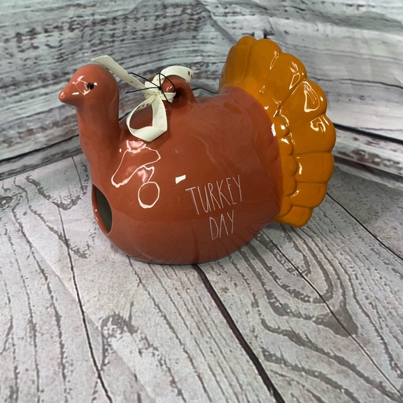 Rae Dunn Accents Nwt Rae Dunn Thanksgiving Turkey Poshmark